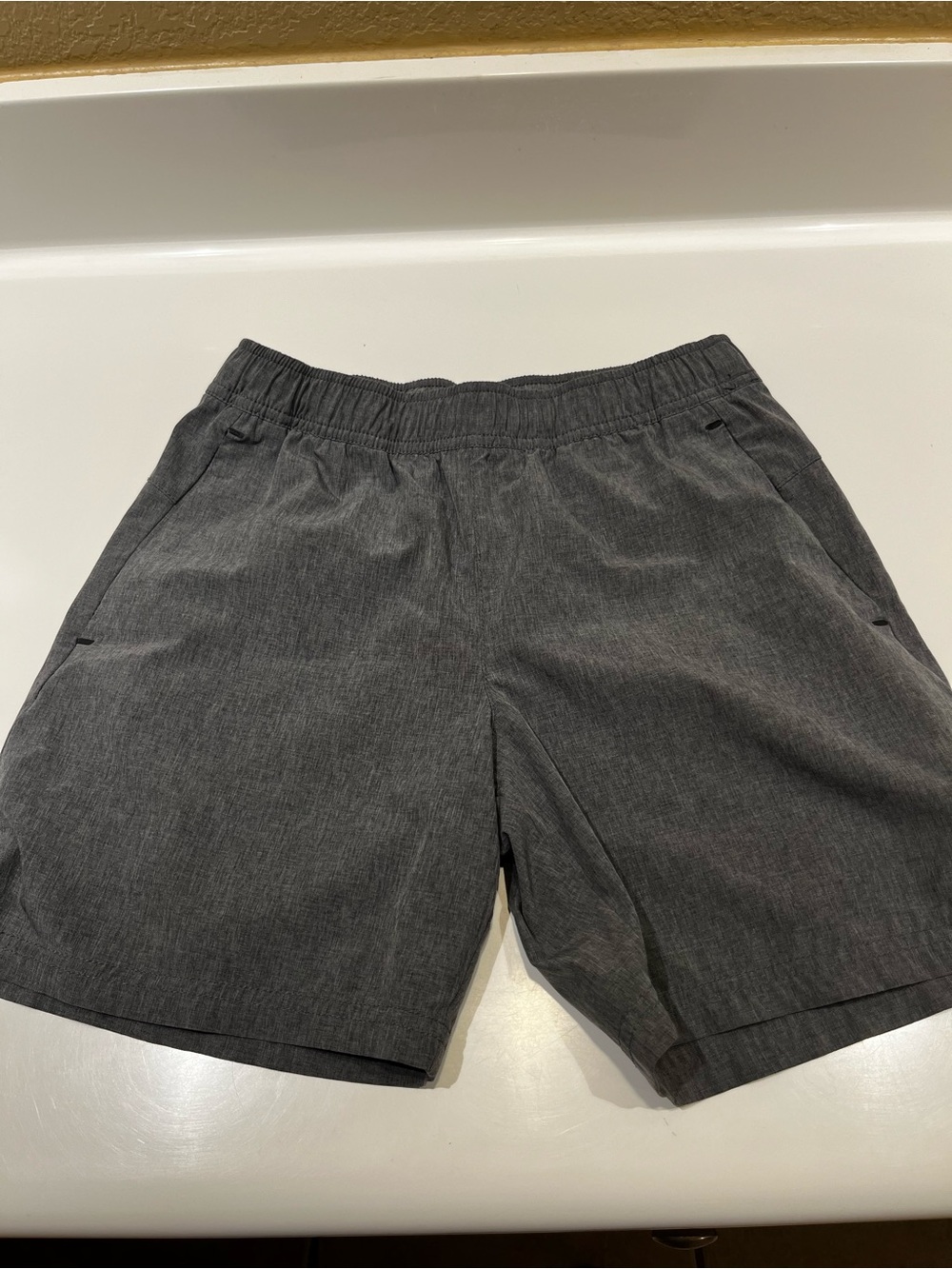 Hang Ten Youth Stretch Woven Shorts Charcoal Gray Size M